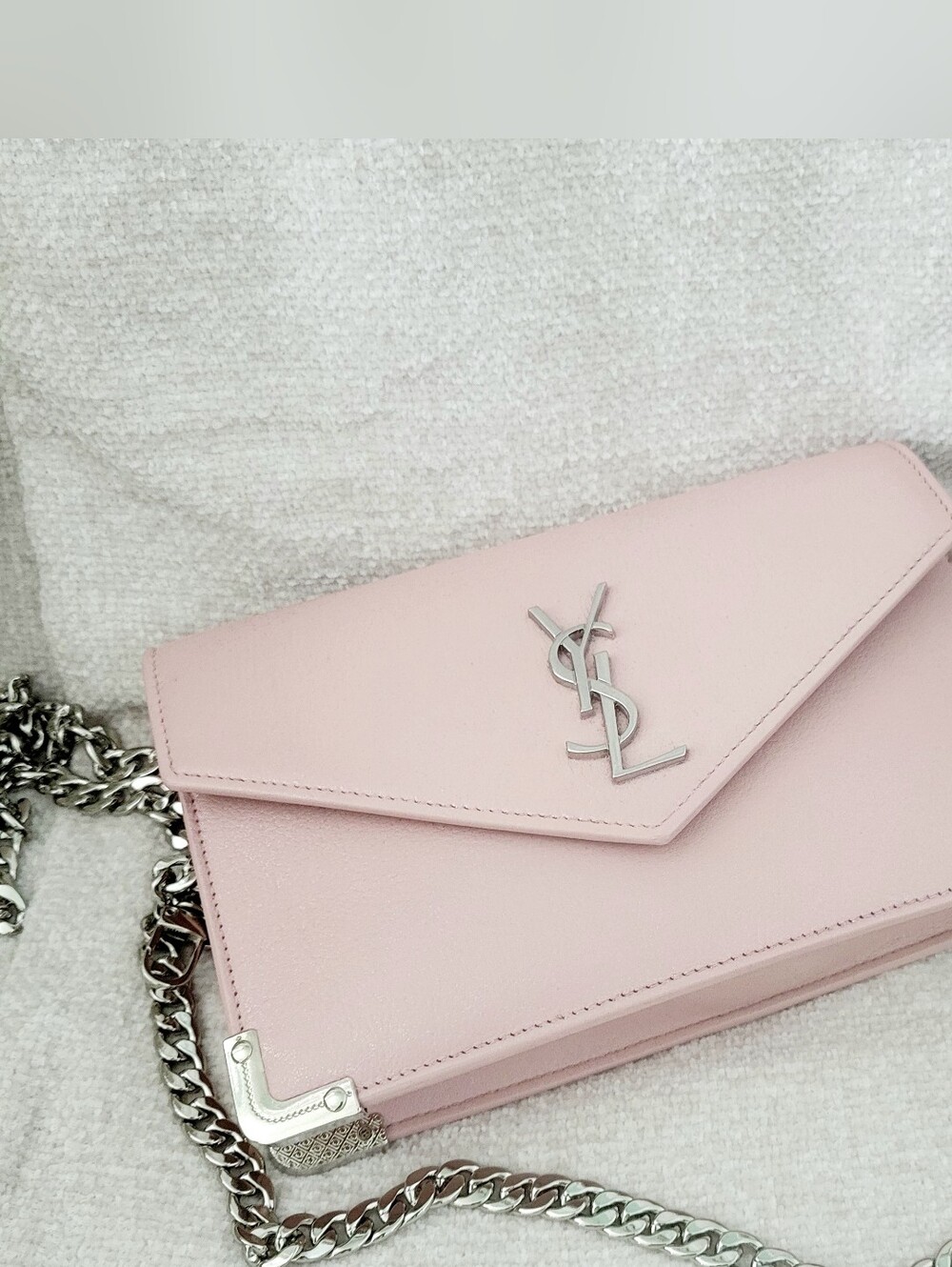 Yves Saint Laurent Pink Chain Shoulder Bag - Picture 9 of 9